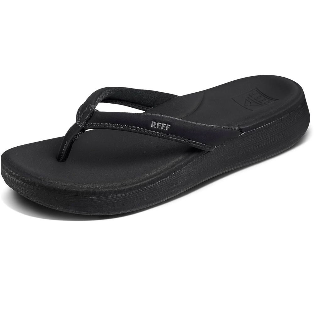 REEF Womens cloud cushion flip flops